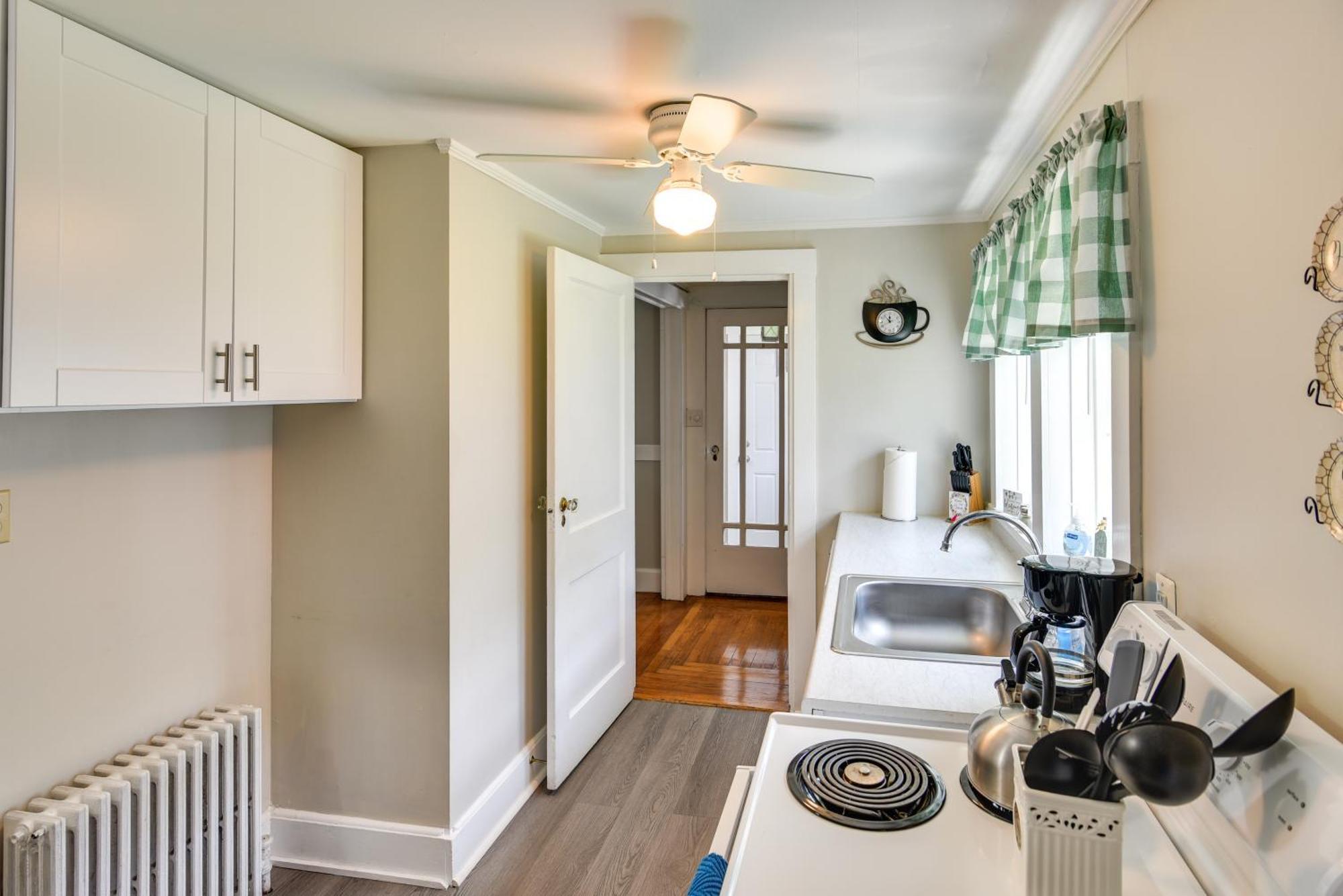 Newport House Less Than 3 Mi To Beaches And Bowens Wharf! Bagian luar foto